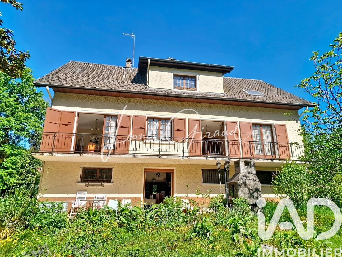 House in Vaulnaveys-le-Bas, Auvergne-Rhône-Alpes, France 3 - 17997186