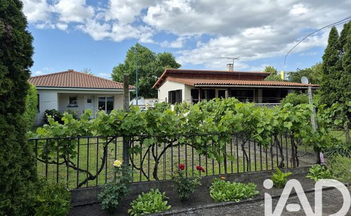 Maison à Clermont-Ferrand, Auvergne-Rhône-Alpes, France 1