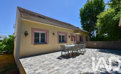 House in Sud Ouest, Courtry, France 1
