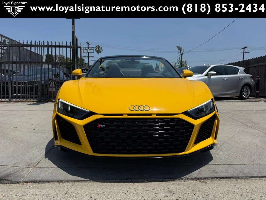 Cabriolet in Van Nuys, CA, United States 2 - 17997586