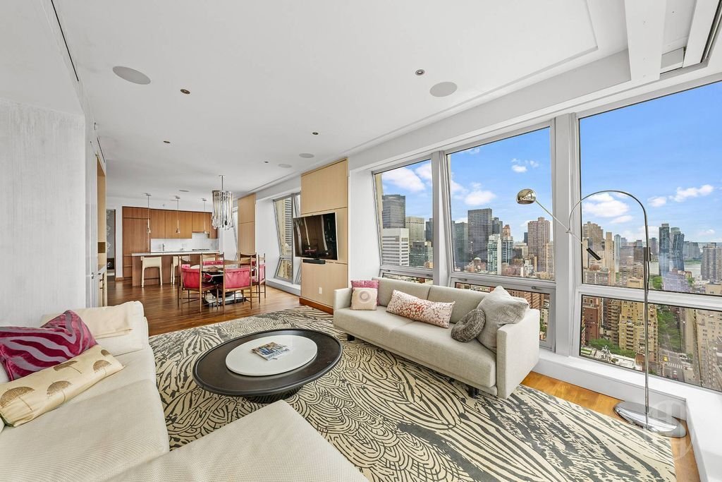 House in New York, New York, United States 2 - 17998731