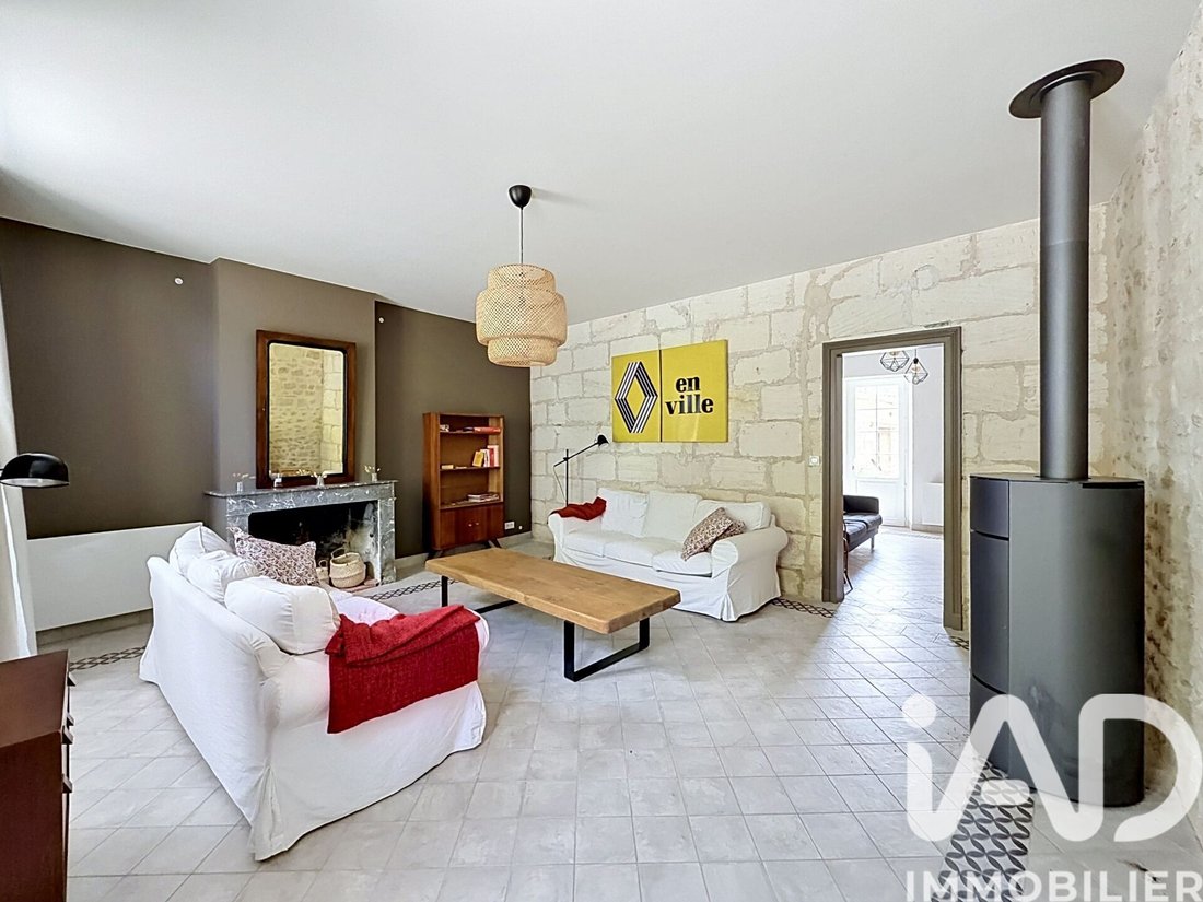 House in Saint-Seurin-de-Cadourne, Nouvelle-Aquitaine, France 4 - 17996881