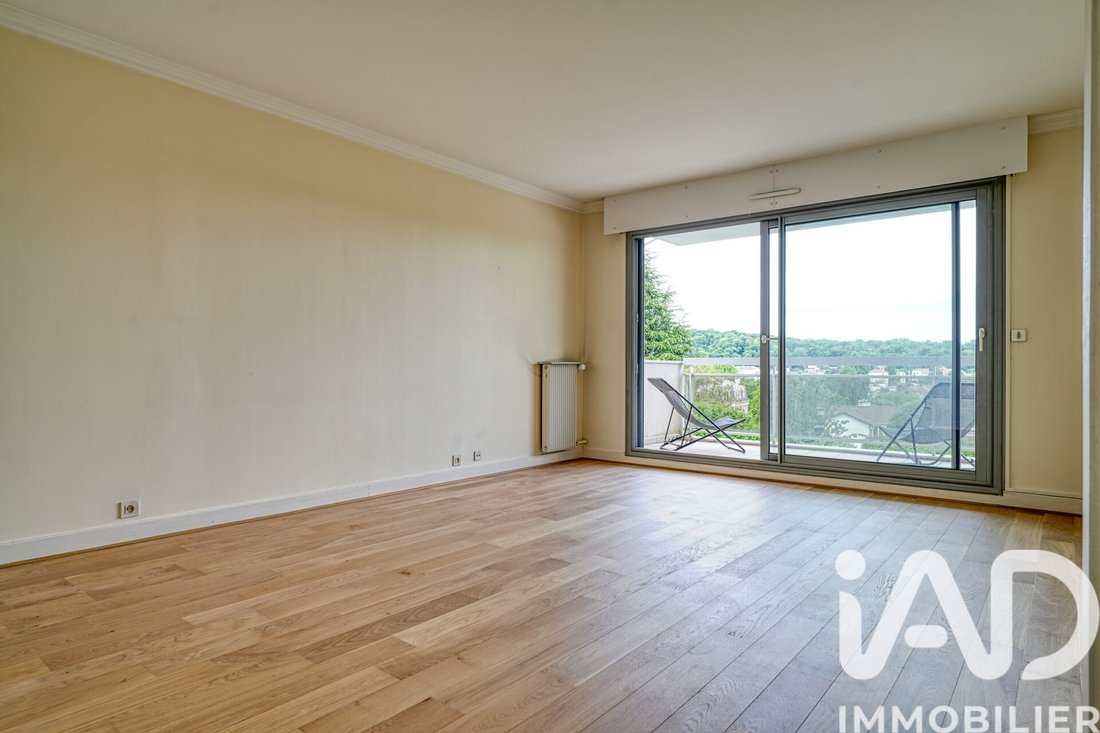 Apartment in Côte d'Argent-Desvallieres-Gambetta, Ville-d'Avray, France 1 - 17997140
