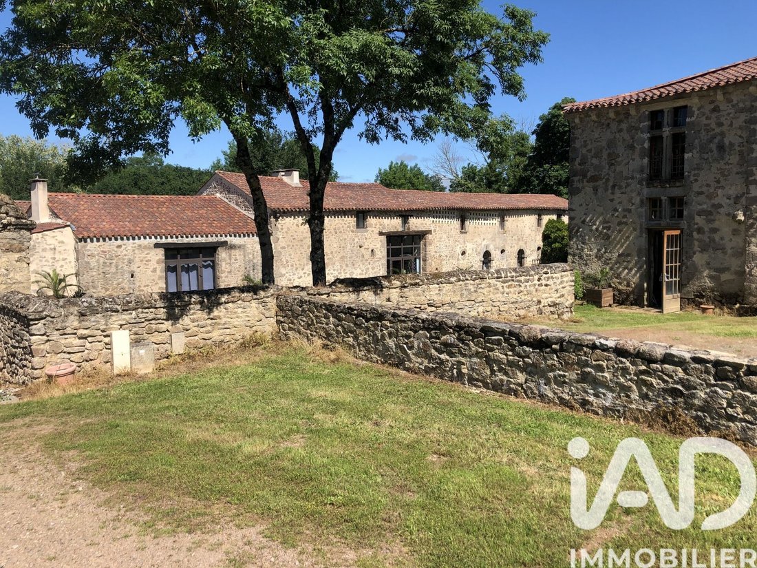 House in Chaille-sous-les-Ormeaux, Rives-de-l'Yon, France 3 - 17997330