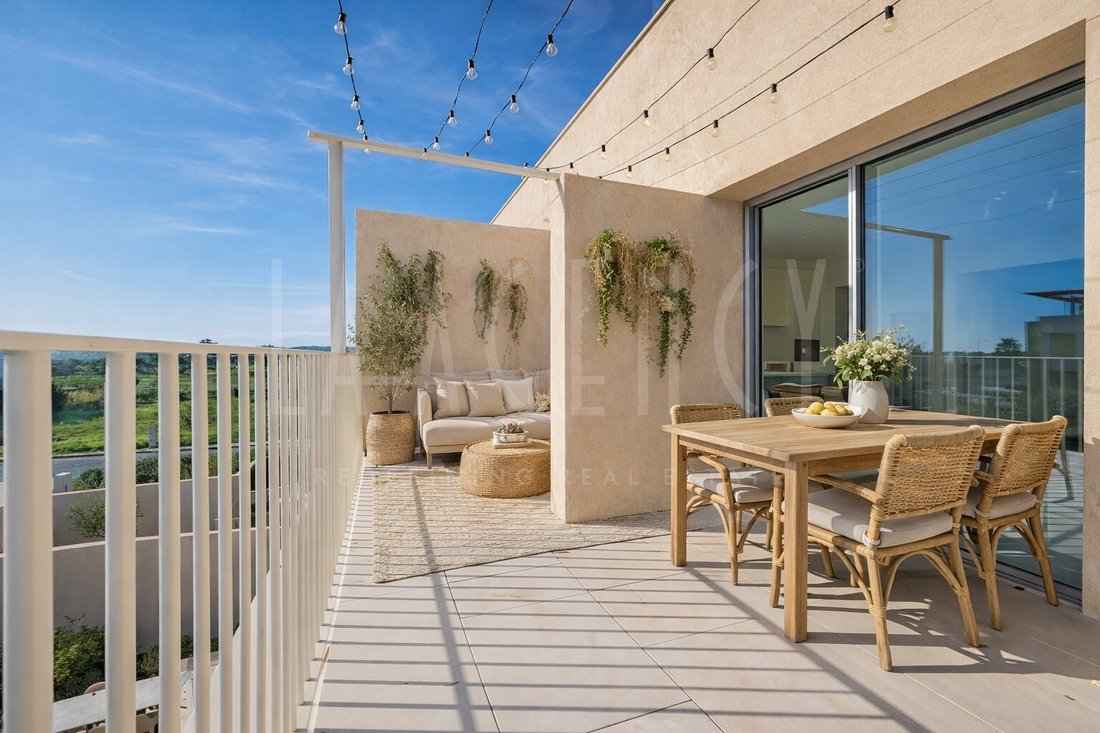 Apartment in Quarteira, Algarve, Portugal 1 - 17997388