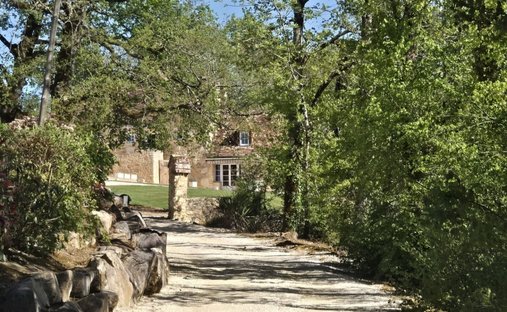 House in Lamonzie-Montastruc, Nouvelle-Aquitaine, France 1