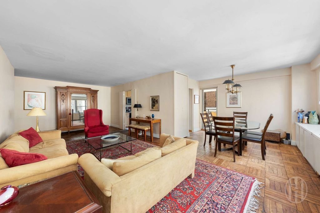 Co Op in New York, New York, United States 4 - 17998716