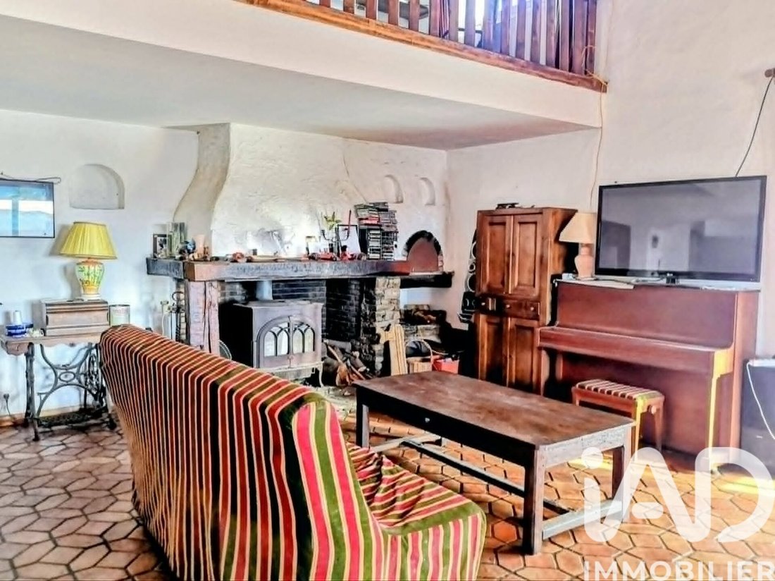 House in Nord Est, Bormes-les-Mimosas, France 3 - 17997111