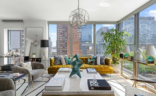 House in New York, New York, United States 1