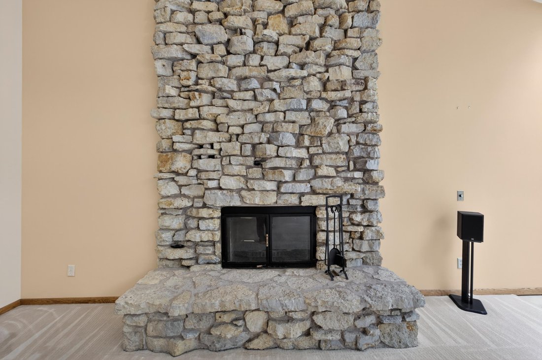 House in Madison, Wisconsin, United States 5 - 17999109