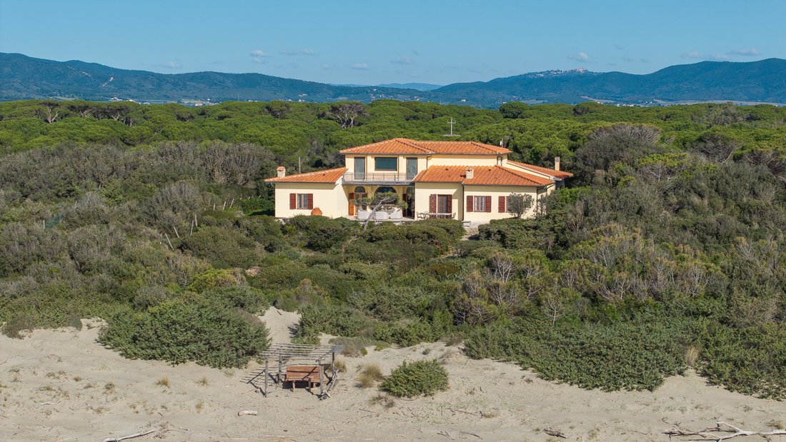 Villa in Castle of Castiglione, Castiglione della Pescaia, Tuscany 3 - 17999236