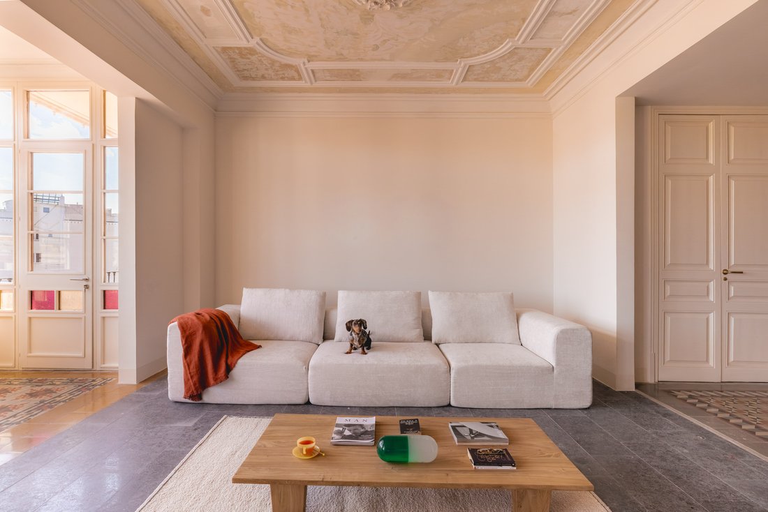 Apartment in Eixample, Barcelona, Spain 1 - 17999359