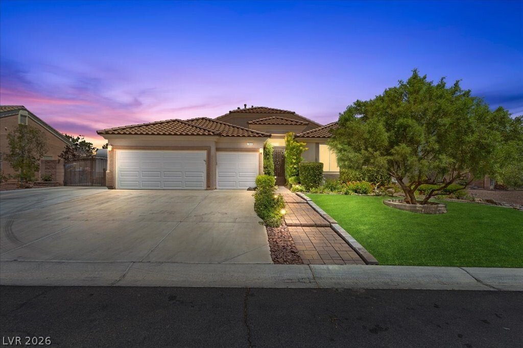 House in Las Vegas, Nevada, United States 2 - 17999182