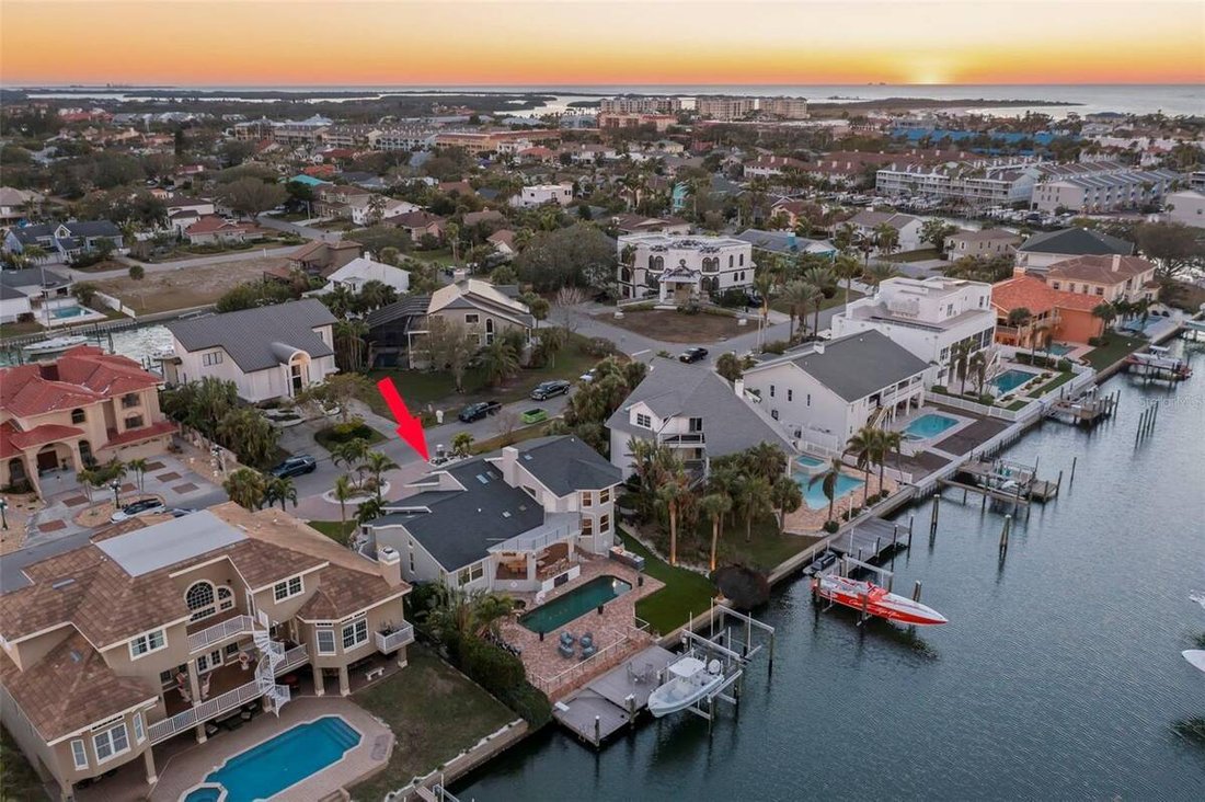 House in St. Petersburg, Florida, United States 1 - 16368127