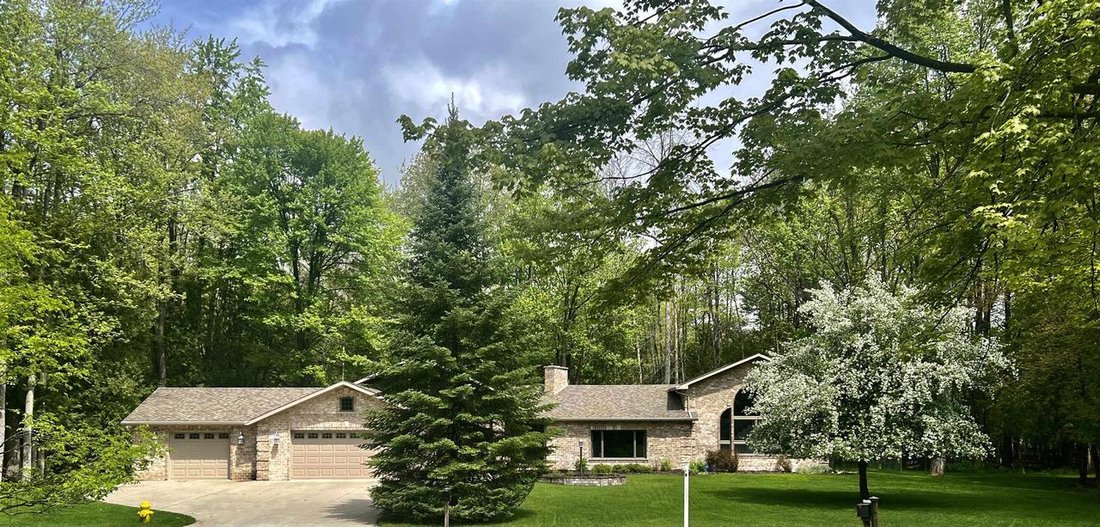 House in Peshtigo, Wisconsin, United States 2 - 17787892