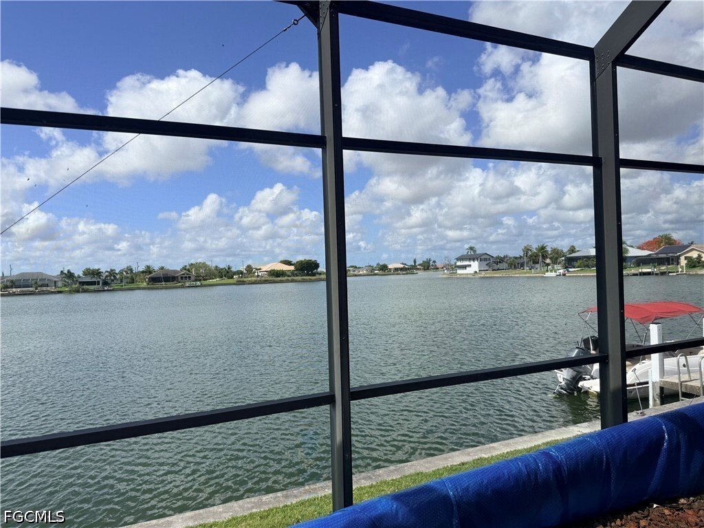 House in Cape Coral, Florida, United States 3 - 17925176