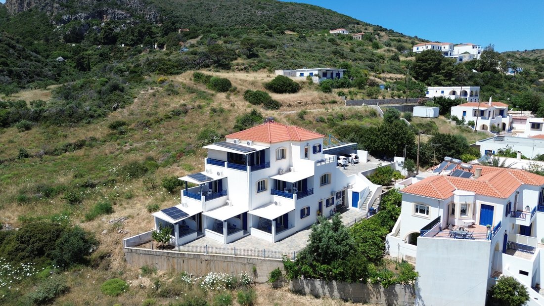 Bungalow in Potamou, Kythira, Greece 1 - 17999474