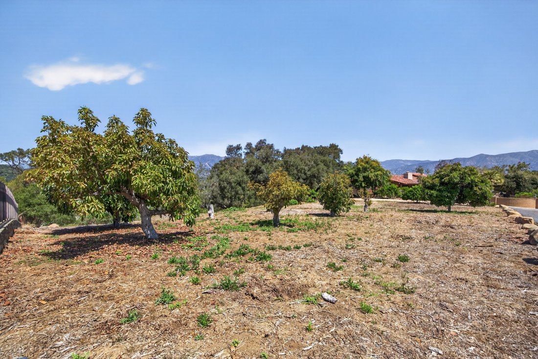 Land in Ojai, California, United States 1 - 17999306