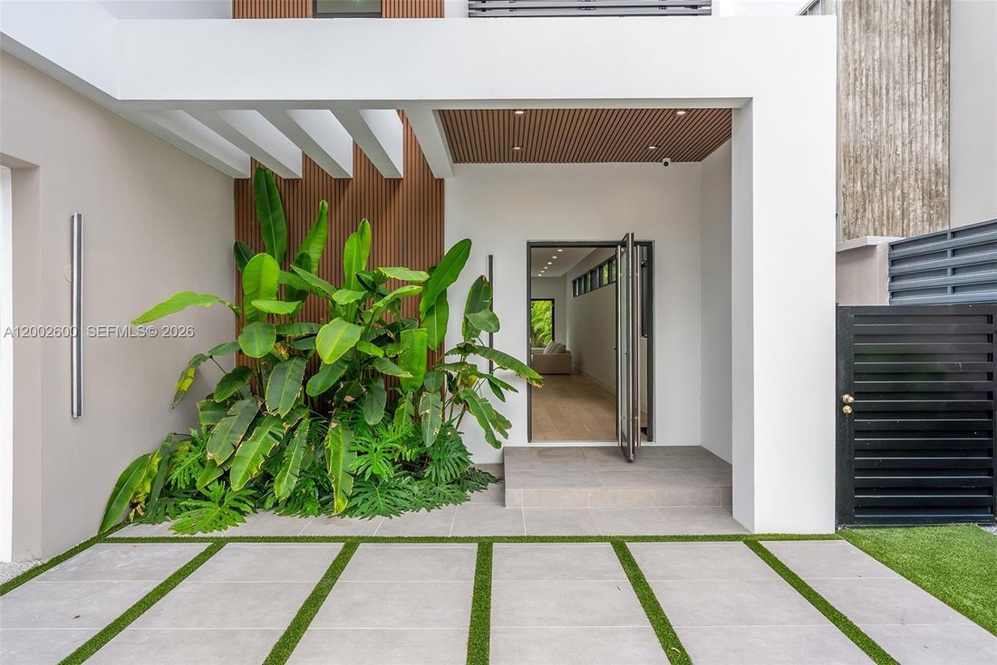House in Miami, Florida, United States 4 - 17999529