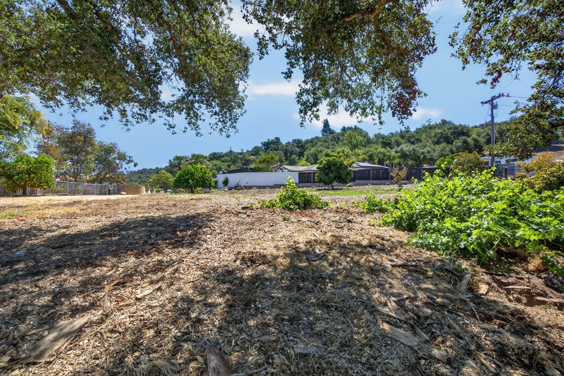 Land in Ojai, California, United States 2 - 17999306