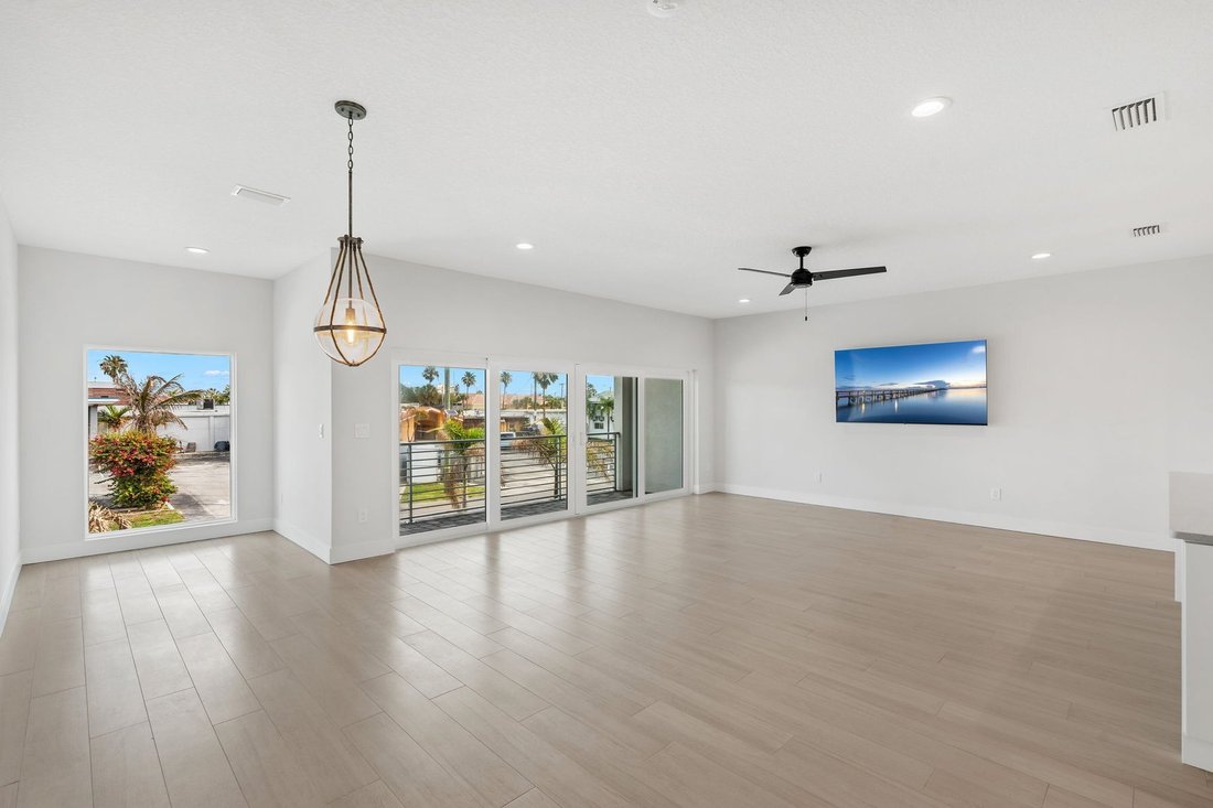 House in Indialantic, Florida, United States 5 - 17999380