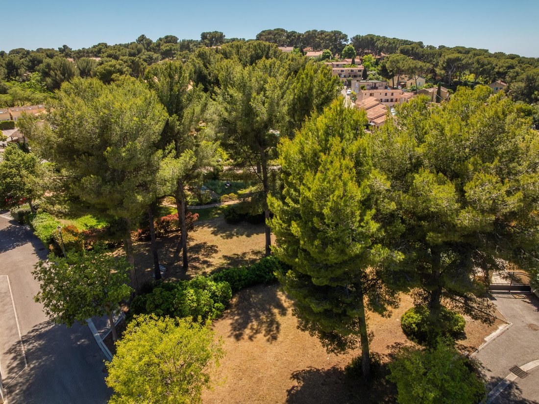 Land in Beaucours-La Gorguette-La Morvenede, Sanary-sur-Mer, France 5 - 17999298