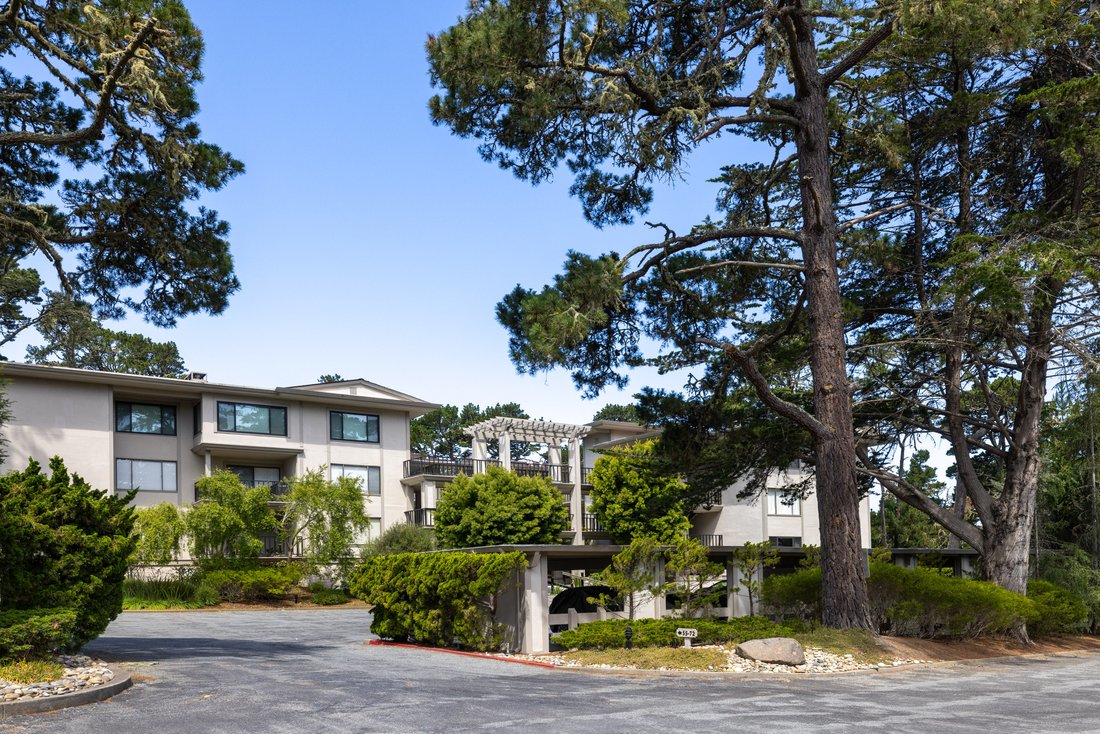 Condo in Del Monte Forest, California, United States 2 - 17999389