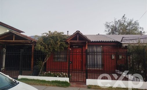 House in Maipú, Santiago Metropolitan Region, Chile 1