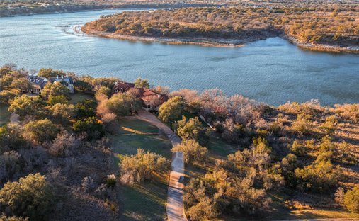 House in Spicewood, Texas, United States 1