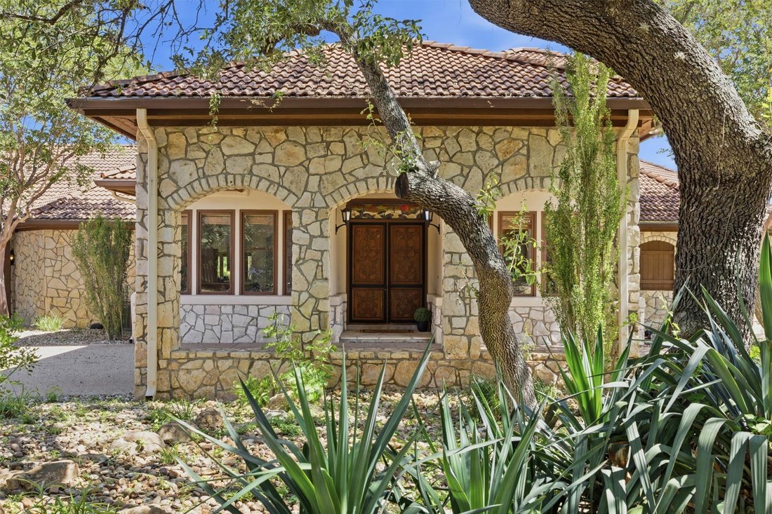House in Spicewood, Texas, United States 2 - 17770027