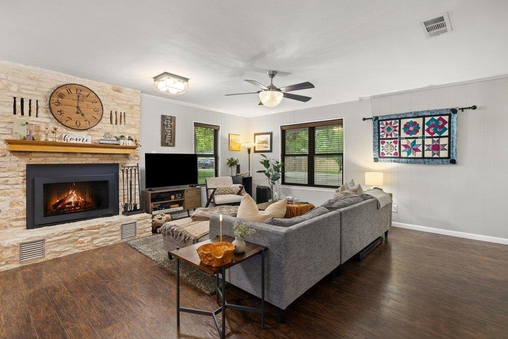 House in Granger, Texas, United States 4 - 17999621