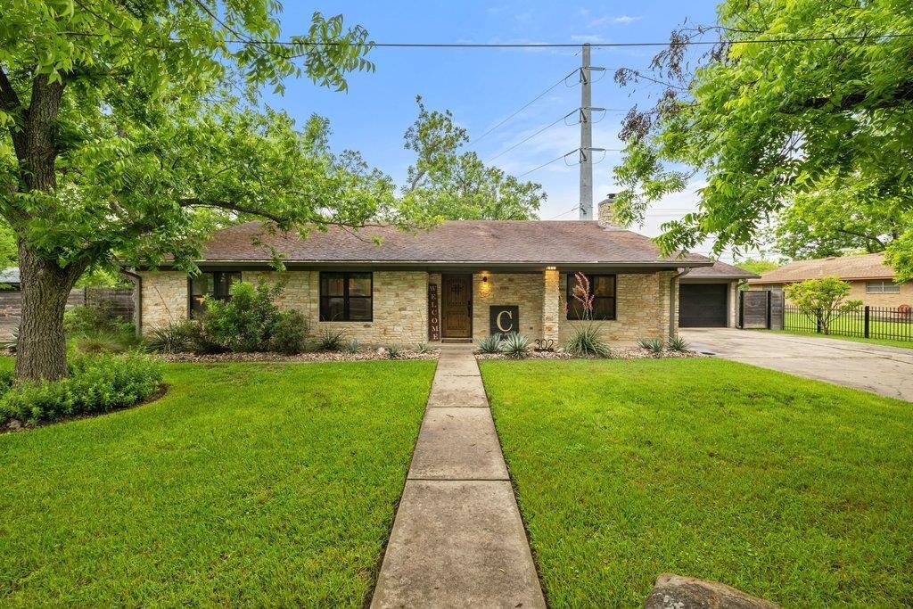 House in Granger, Texas, United States 3 - 17999621