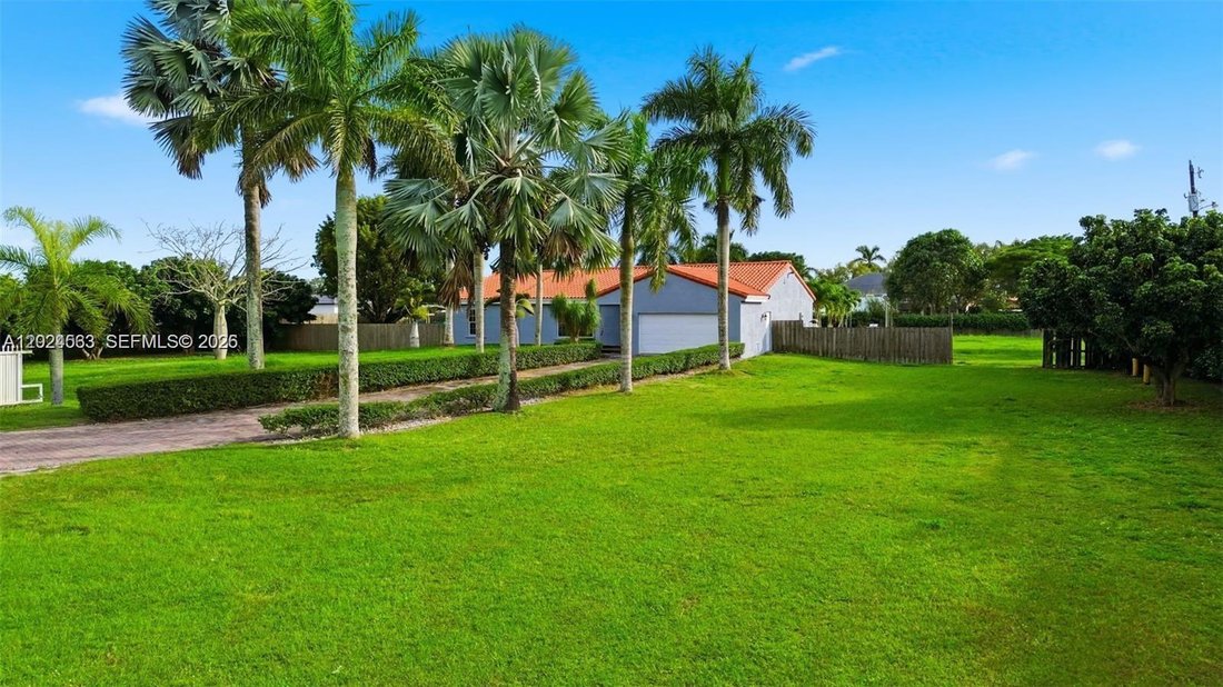 House in Homestead, Florida, United States 4 - 17999533