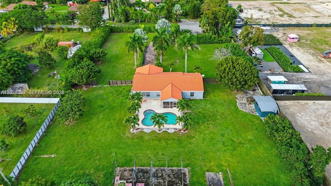 House in Homestead, Florida, United States 2 - 17999533