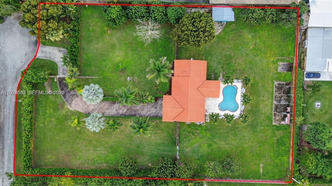 House in Homestead, Florida, United States 1 - 17999533
