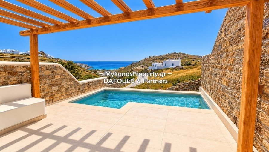 House in Ano Mera Community, Aegean, Greece 1 - 17999871