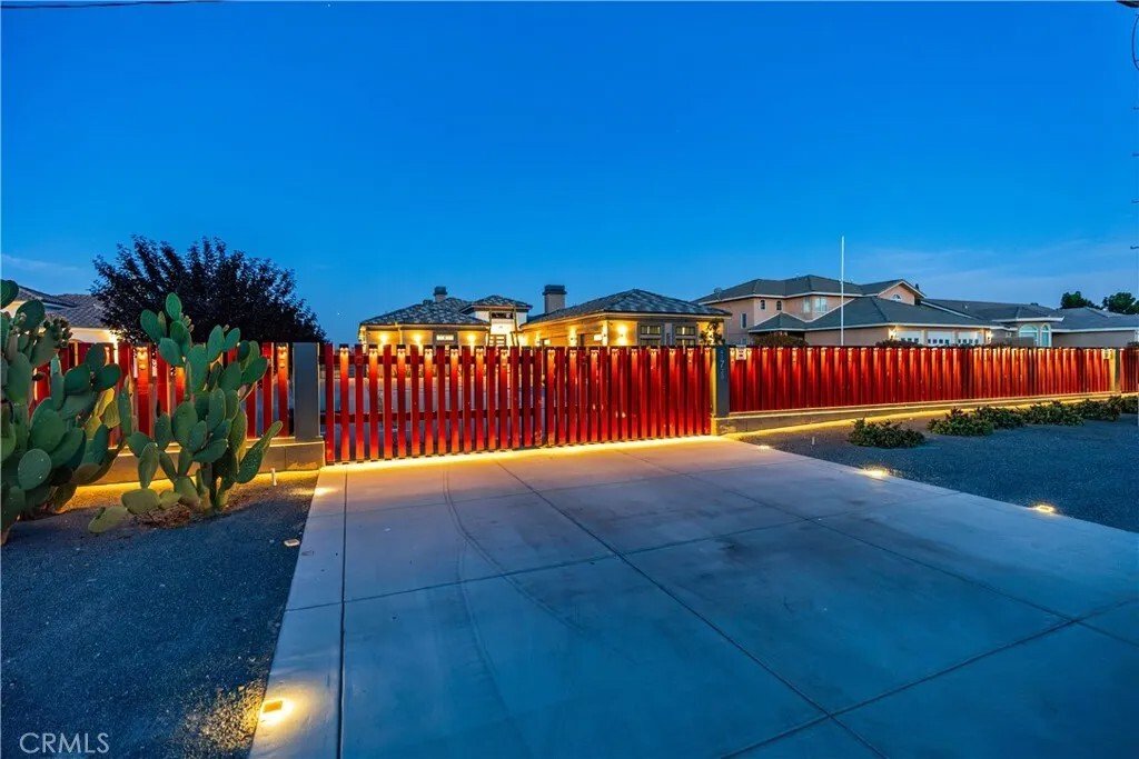 House in Lancaster, California, United States 5 - 17876017