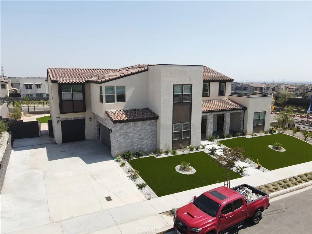 Condo in Fontana, California, United States 3 - 17999653