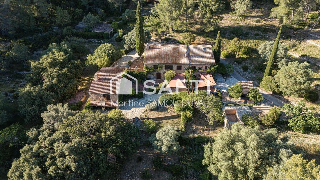 House in Bandol, Provence-Alpes-Côte d'Azur, France 1 - 17992716