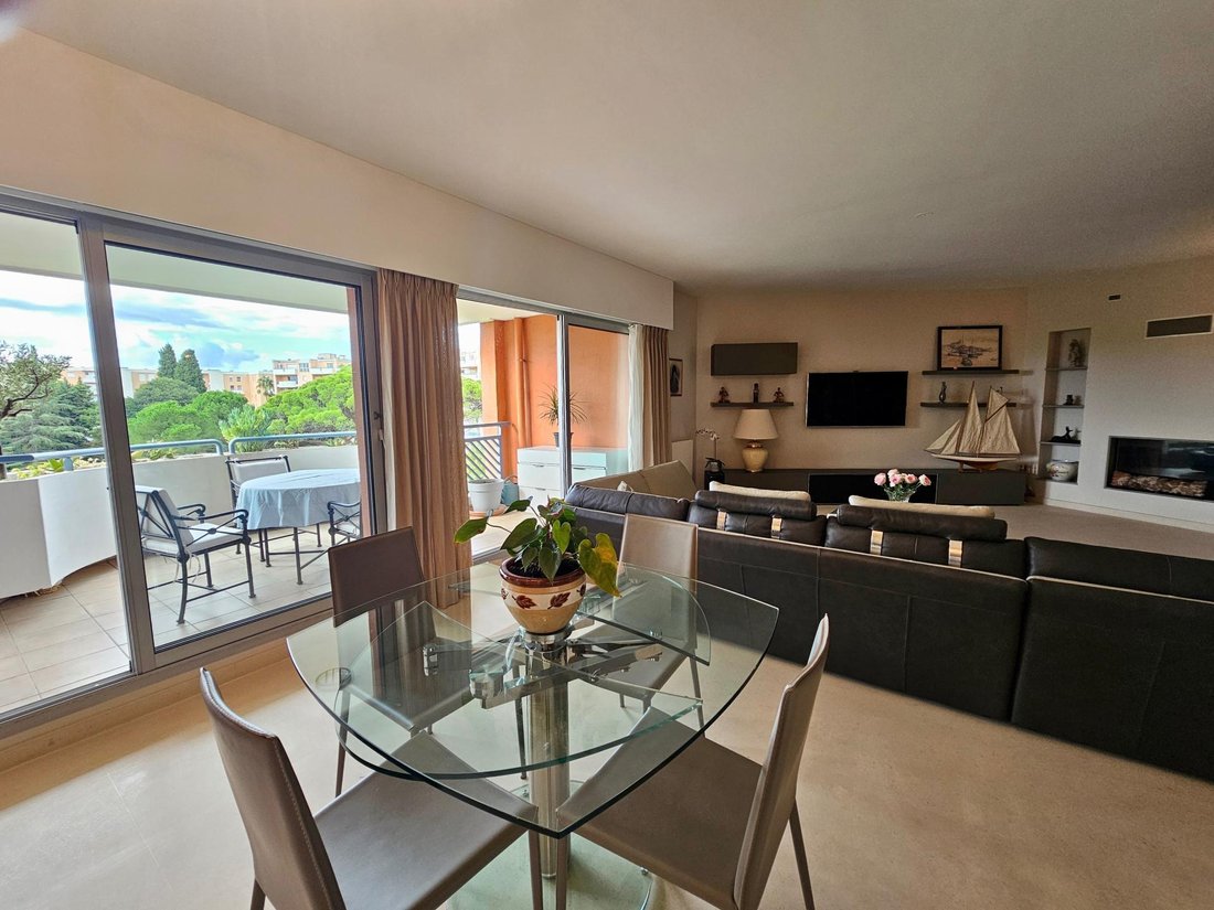 Apartment in Cannes, Provence-Alpes-Côte d'Azur, France 5 - 18000319