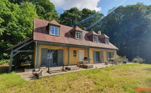 House in Pont-l'Évêque, Normandy, France 1