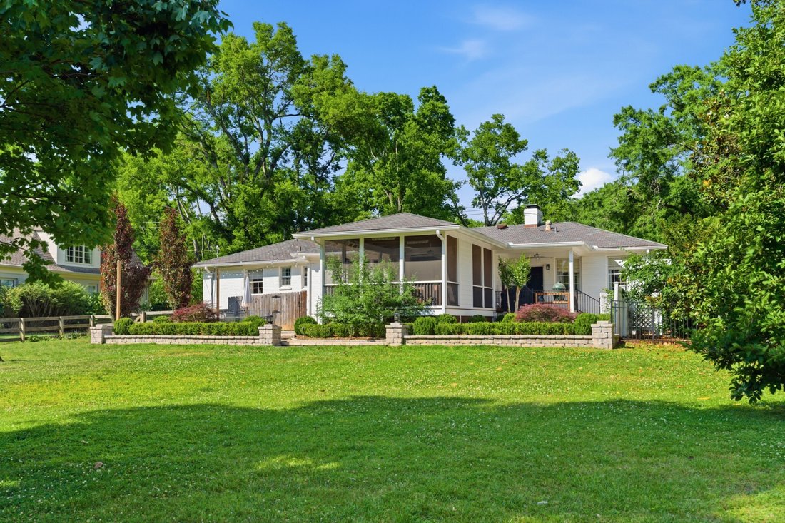 House in Forest Hills, Tennessee, United States 1 - 17999859