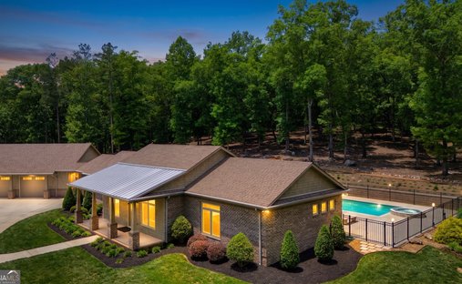 House in Cave Spring, Georgia, United States 1