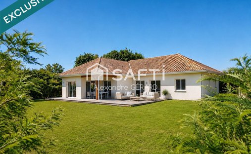 House in Cazaux, La Teste-de-Buch, France 1