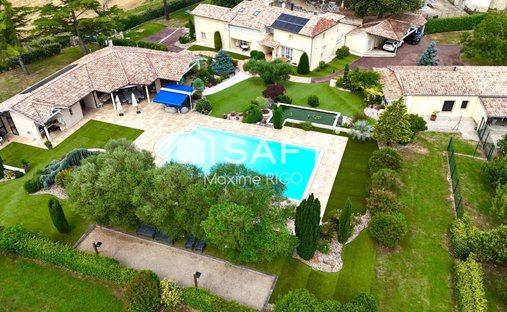 House in Puymiclan, Nouvelle-Aquitaine, France 1