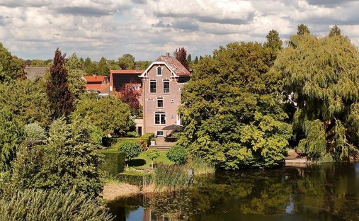 Villa a Almkerk, Brabante Settentrionale, Paesi Bassi 1