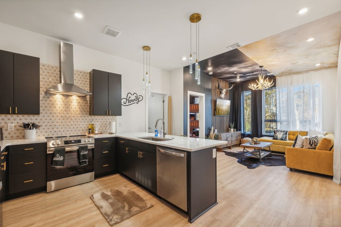 Condo in Nashville, Tennessee, United States 4 - 17999860