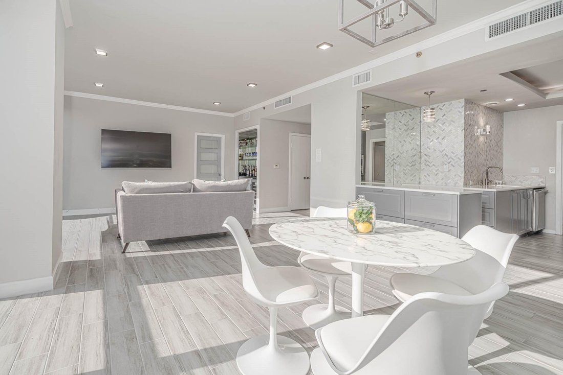 Condo in Houston, Texas, United States 1 - 17999944