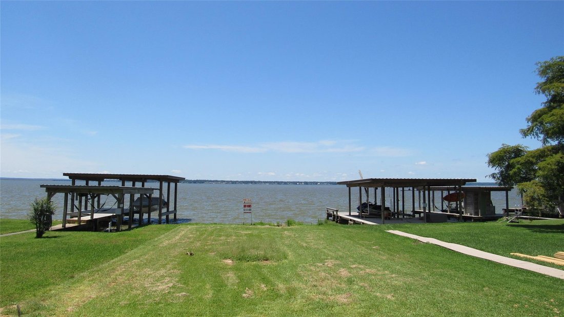 House in Onalaska, Texas, United States 5 - 17999958