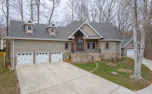 House in Manchester, Tennessee, United States 1